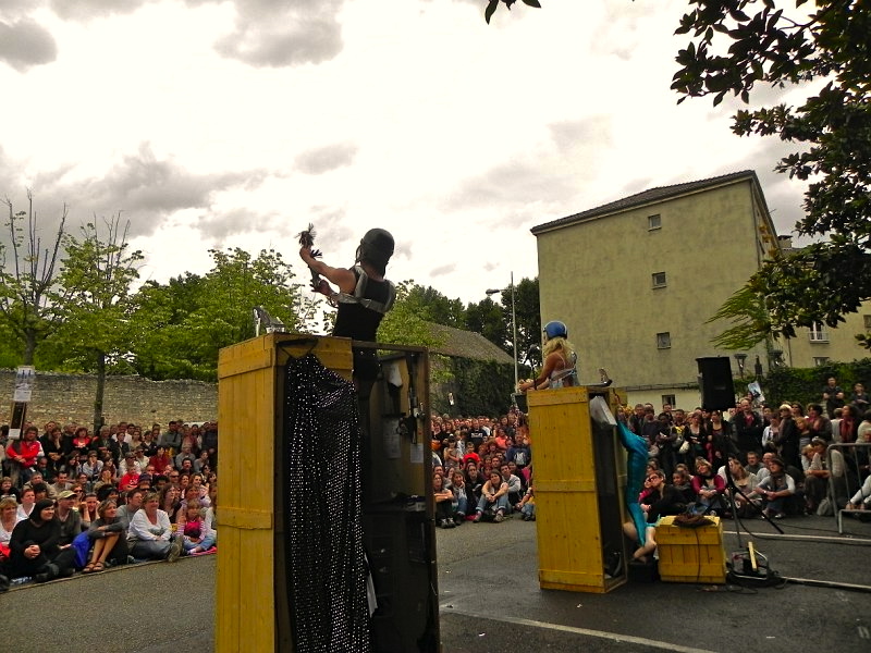 ee-PUBLIC-BASTON-4 copie.JPG